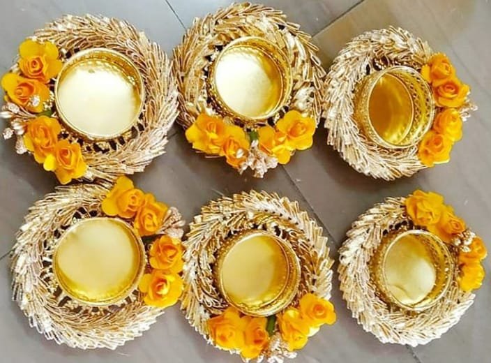 Set of 6 Golden Rose Tealight Holders