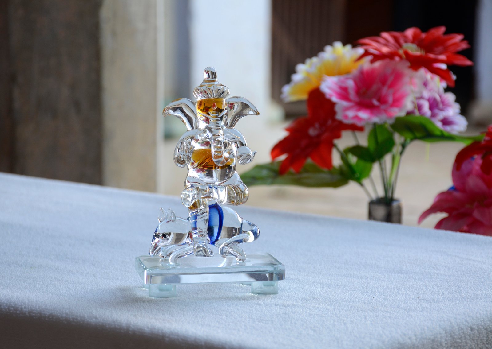Clear Glass Ganesha with Vehicle