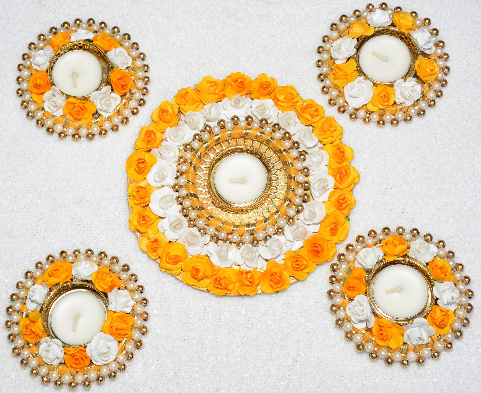 Set of 5 Flower & Pearl Tealight Holders